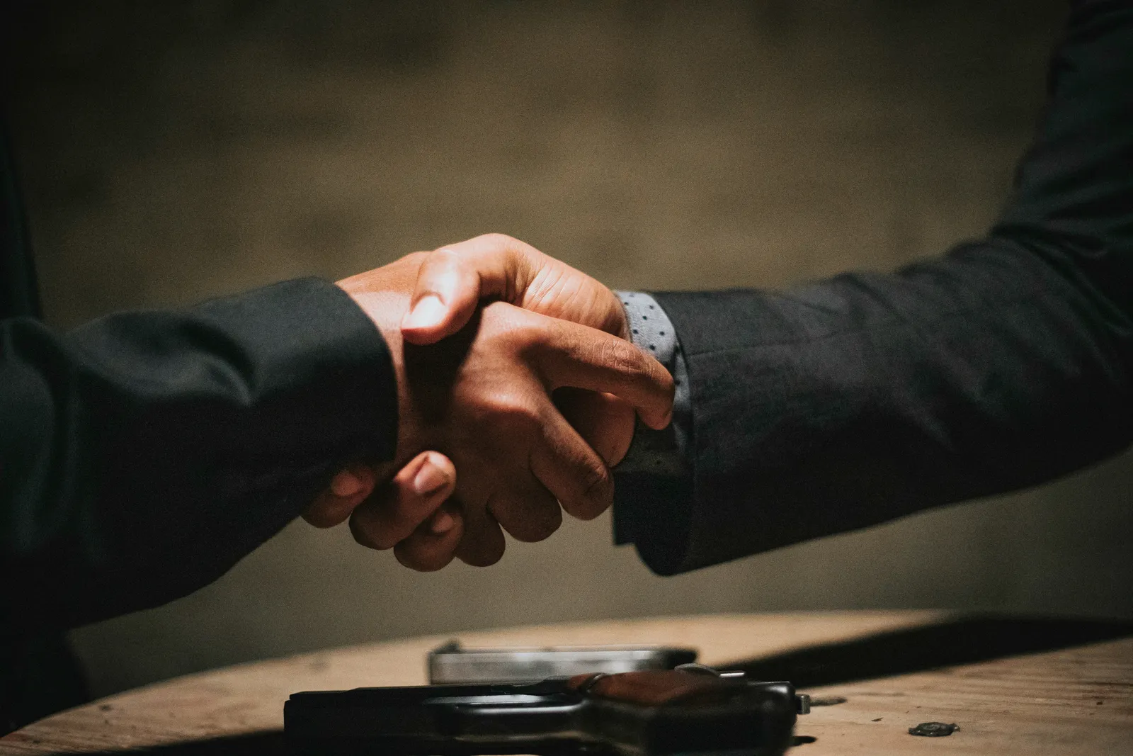 Magnum Goldcorp Inc. Announces Amendment to Amalgamation Agreement with Atlantico Energy Metals and Warrant Amendments